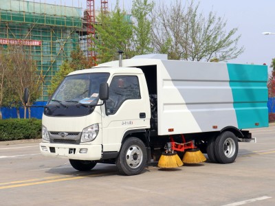 福田小卡时代扫路车3方尘箱/1.54方水